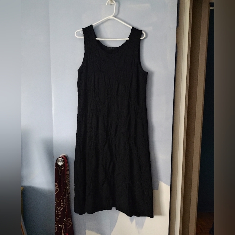 Nadya Toto Black Textured Sleeveless Midi Dress XL